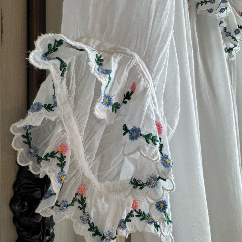DOÉN CHATEAU 🌺🍃 “BLOUSE,” WHITE, (was hemmed from Chateau Slip), RARE, Size L - Picture 10 of 13